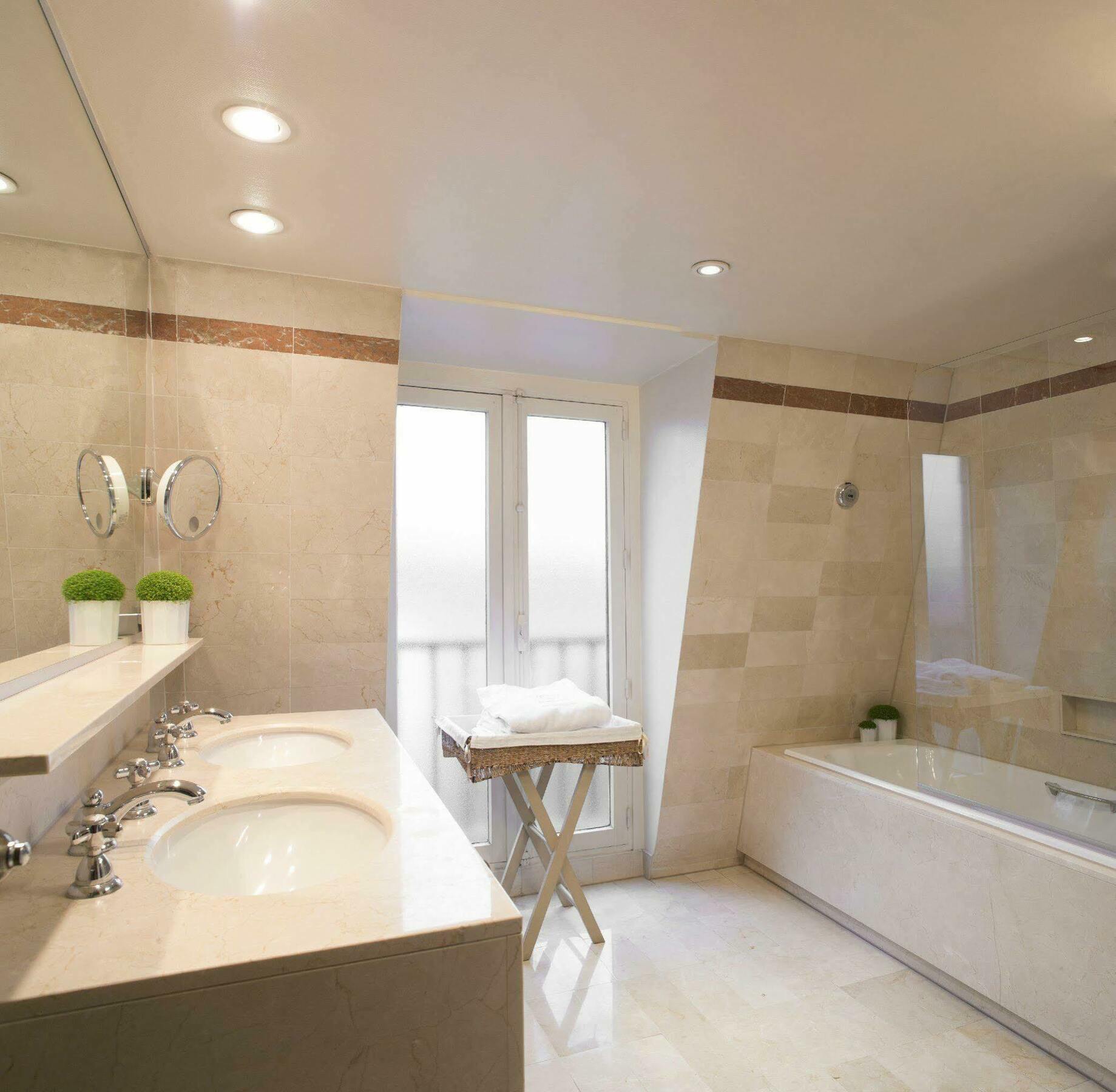 Du Louvre, In The Unbound Collection By Hyatt Hotel 5*